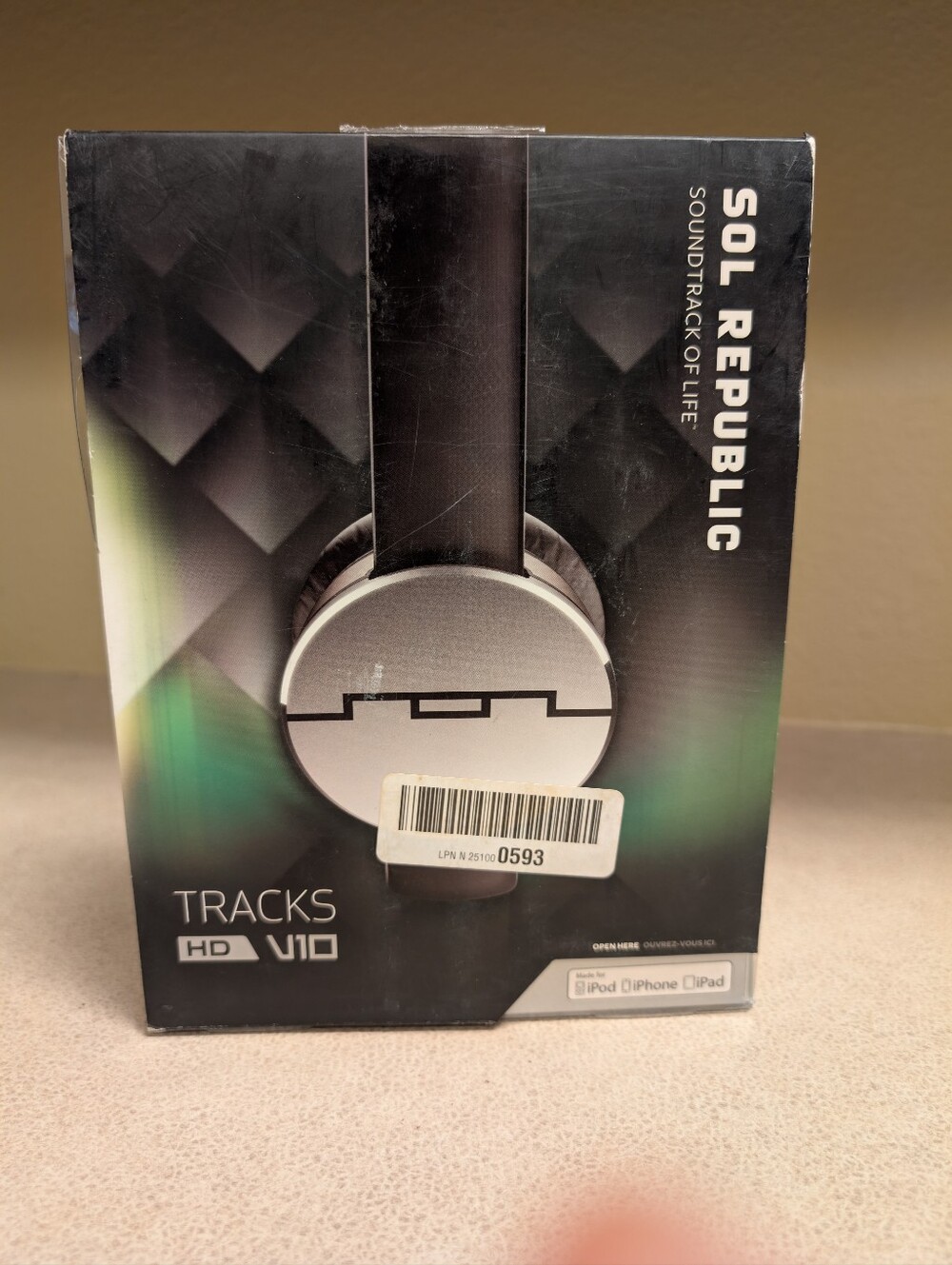 Tracks HD V10 On-Ear Headphones - Silver